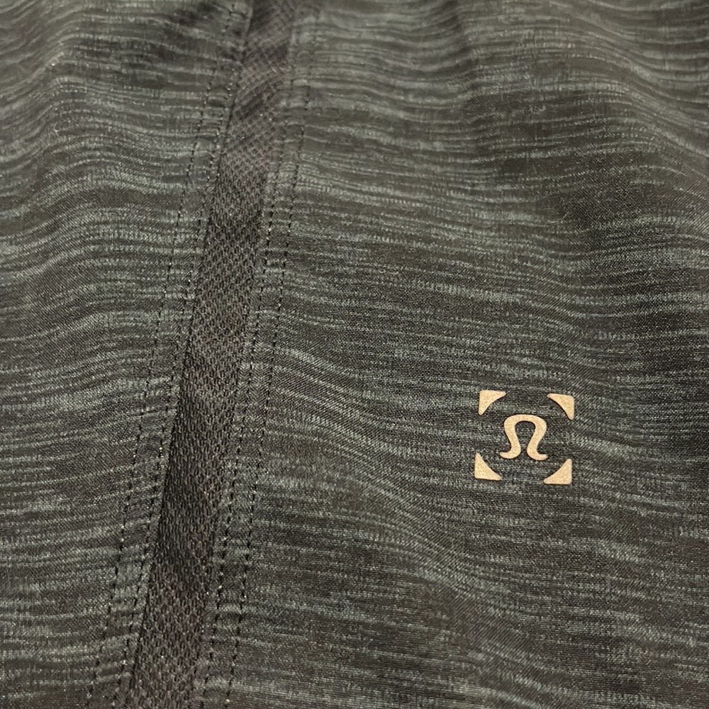 Mens Lululemon - Pace Breaker Linerless Short - Size Large - Excellent Condition - Picture 13 of 13